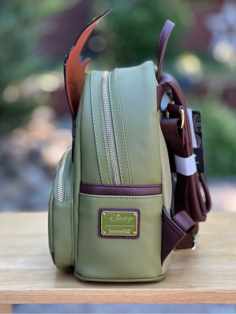 Loungefly Disney Robin Hood Cosplay Mini Backpack NWT - Picture 3 of 10